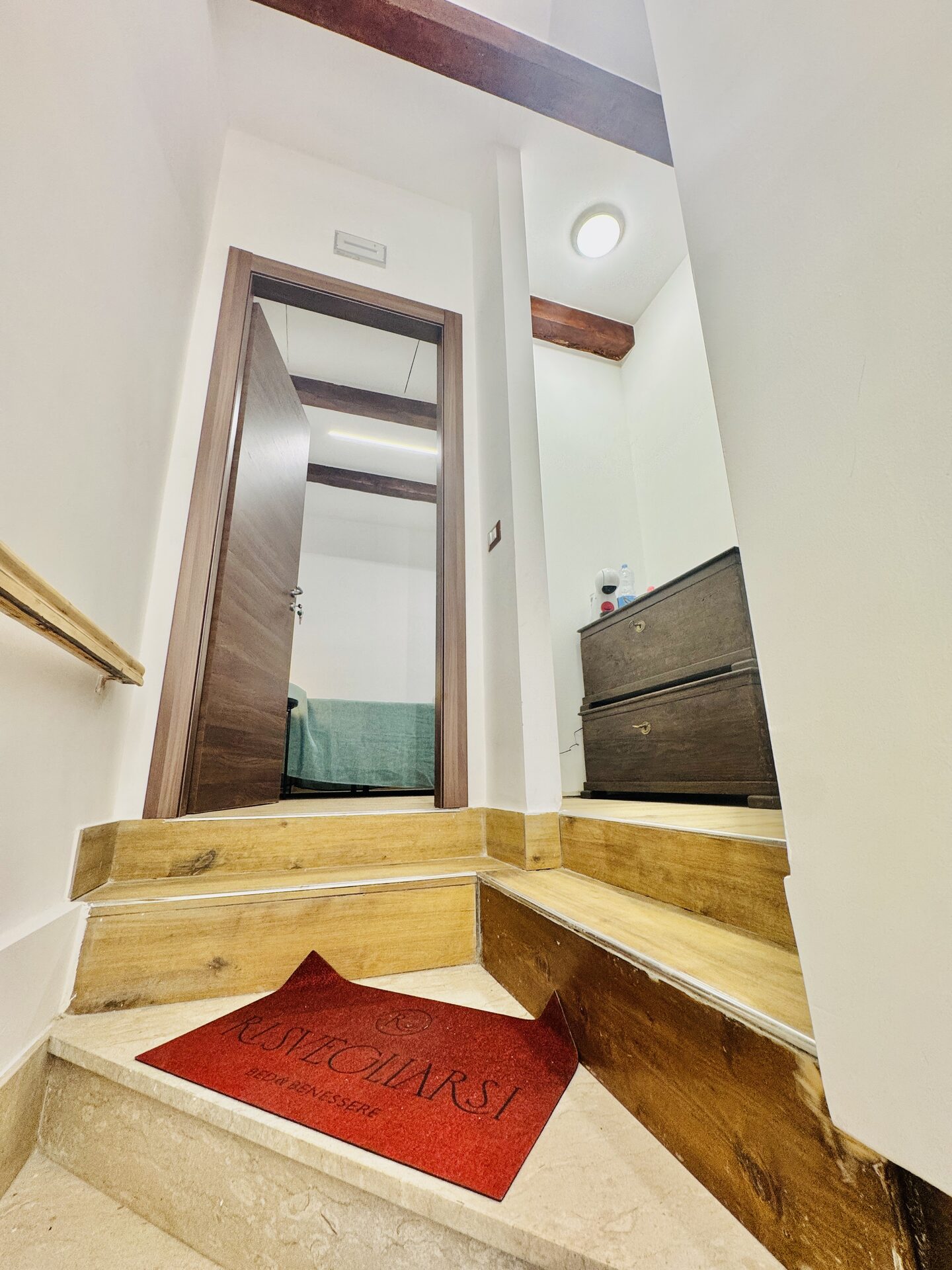 Scala d'ingresso della struttura